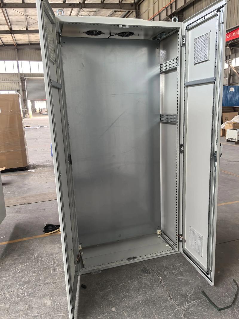 專業仿威圖機柜與操作臺，滿足您的工業機柜需求